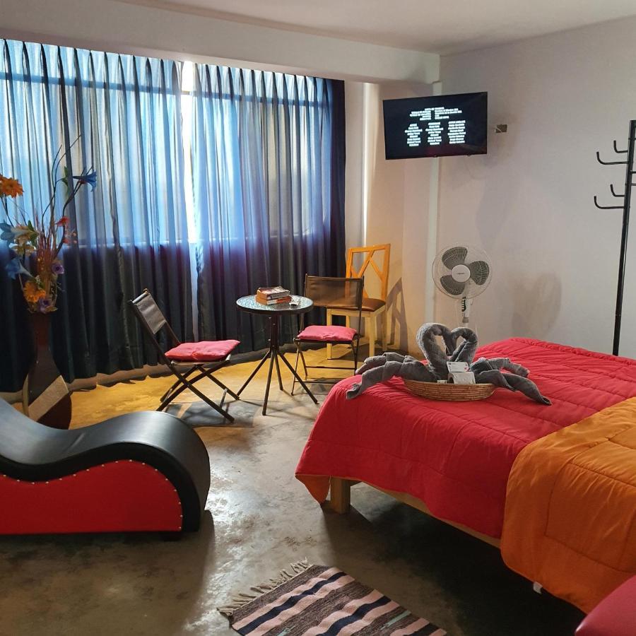 Lima Airport Hostel With Free Airport Pick Up Exteriör bild